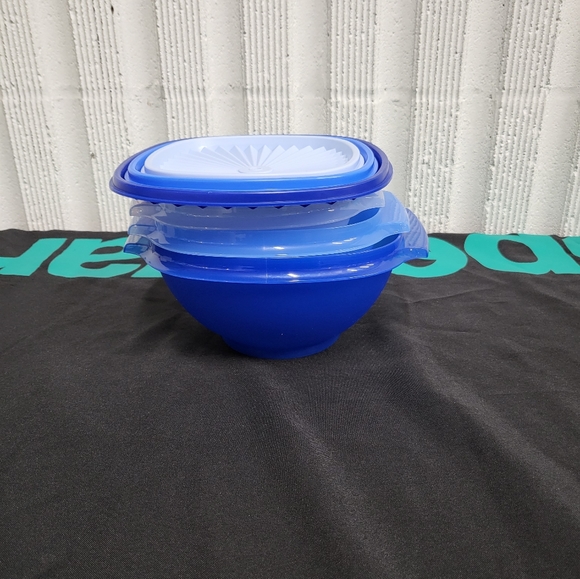 Tupperware 3-pc Servalier Set - Picture 3 of 12